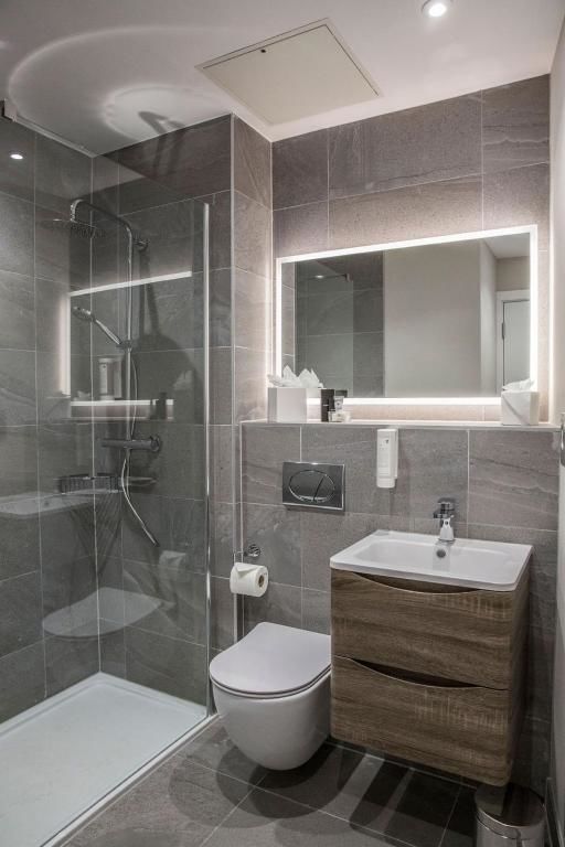 Отель Metro Hotel Dublin Airport Сантри