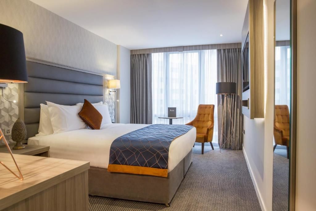 Отель Metro Hotel Dublin Airport Сантри